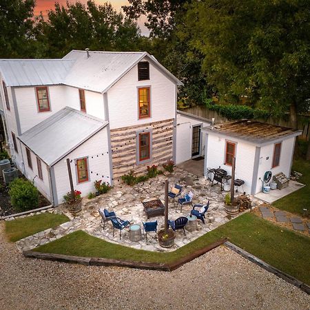 Вилла Katarina Haus - Hot Tub & Fire Pit Фредериксберг Экстерьер фото